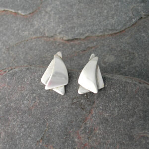 Sail ear studs
