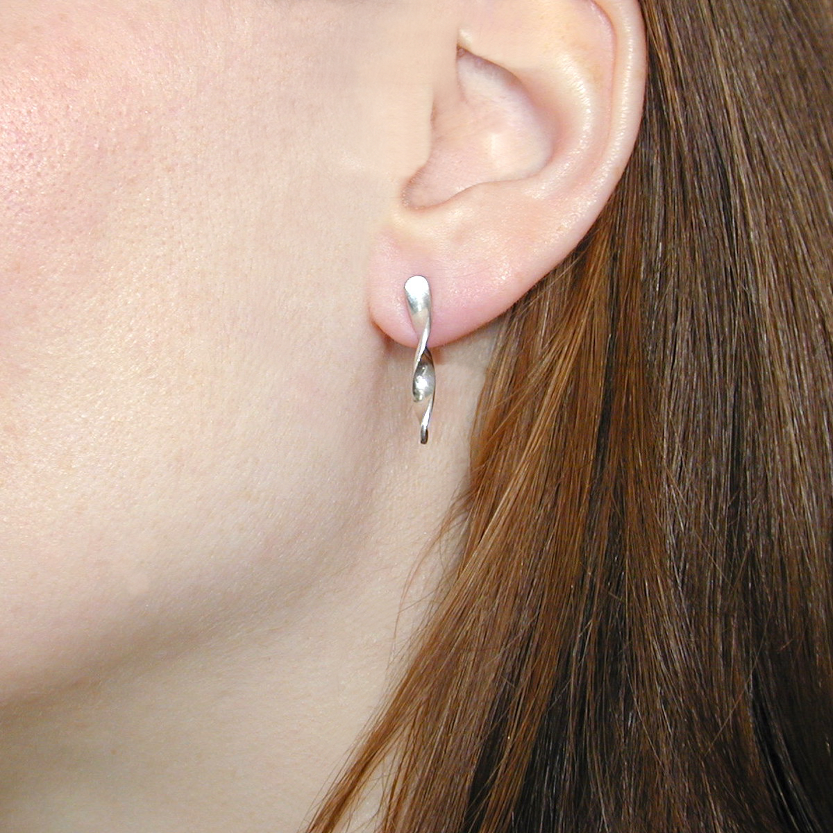 wave earrings