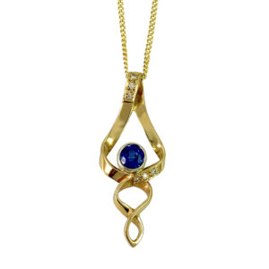 sapphire and diamond pendant