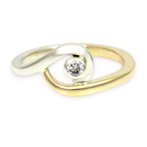 wave diamond ring